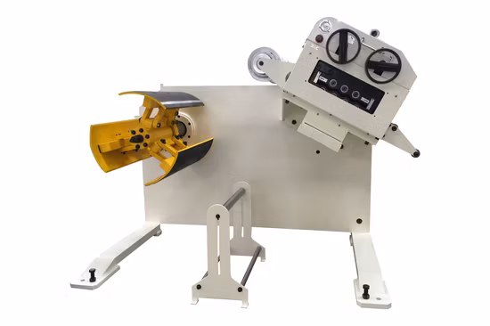 アンコイラーシート付きカスタマイズされたスチールコイルストレートナー クレードルスタイルの2 in 1スチールストレートナーとアンコイラーを使用